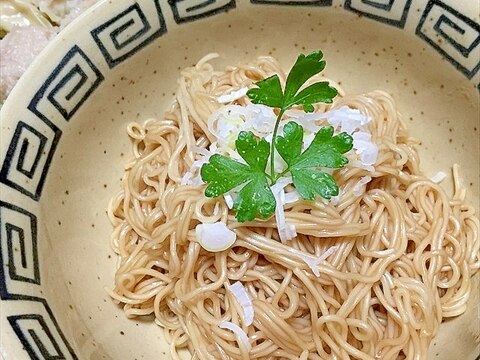 醤油ラーメン買ってきて 作ってみようか油そば レシピ 作り方 By Johnny Bean 楽天レシピ 醤油ラーメン買ってきて 作ってみようか油そば レシピ 作り方 By Johnny Bean 楽天レシピ
